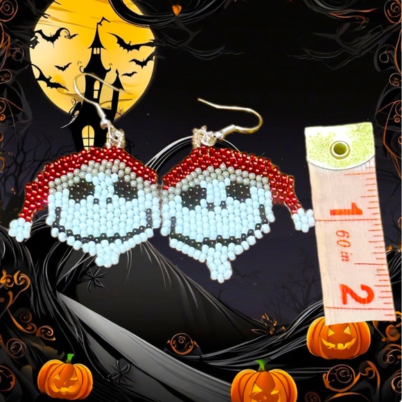 Hand Crafted Santa Hat Jack Skeleton Christmas Glass Seed Bead Earrings - Picture 2 of 3